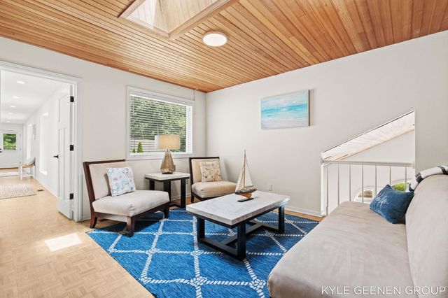 1729 Waukazoo Drive, Holland, MI 49424
