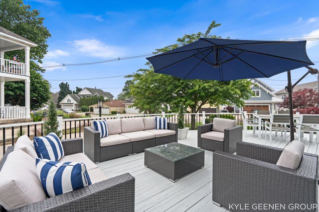 1729 Waukazoo Drive, Holland, MI 49424