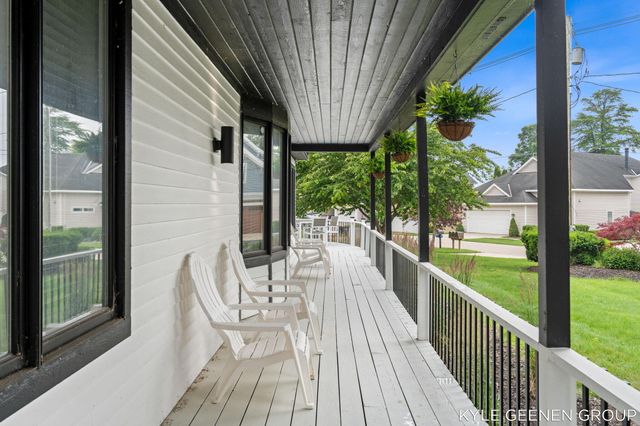 1729 Waukazoo Drive, Holland, MI 49424