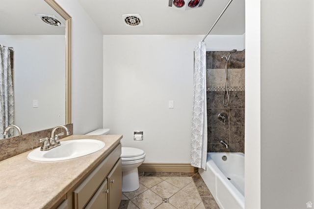 1022 E 3200 N, North Ogden, UT 84414