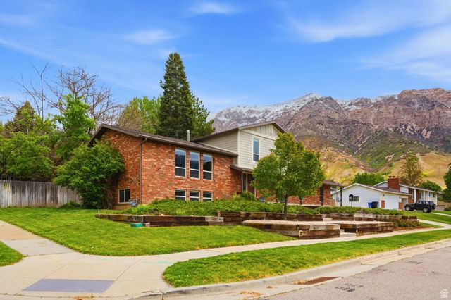 1022 E 3200 N, North Ogden, UT 84414