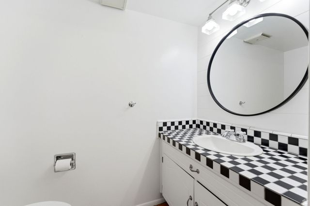 1022 E 3200 N, North Ogden, UT 84414