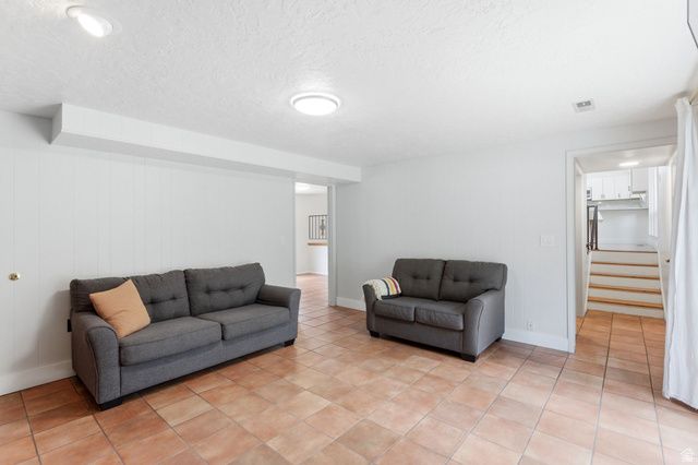 1022 E 3200 N, North Ogden, UT 84414