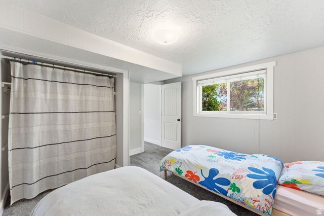 1022 E 3200 N, North Ogden, UT 84414