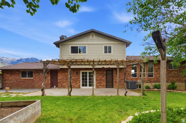 1022 E 3200 N, North Ogden, UT 84414