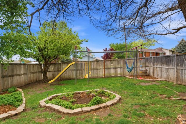 1022 E 3200 N, North Ogden, UT 84414