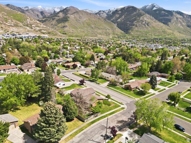 1022 E 3200 N, North Ogden, UT 84414