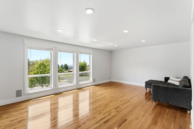 1022 E 3200 N, North Ogden, UT 84414