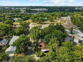 1911 Riverview ST A, Austin, TX 78702