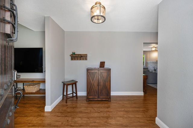 113 Rebecca Way, Folsom, CA 95630