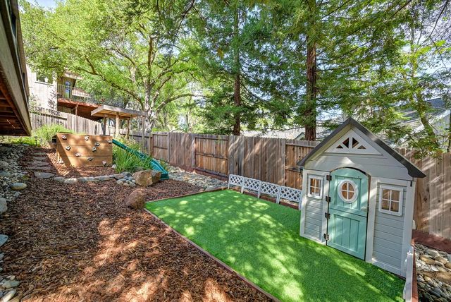 113 Rebecca Way, Folsom, CA 95630