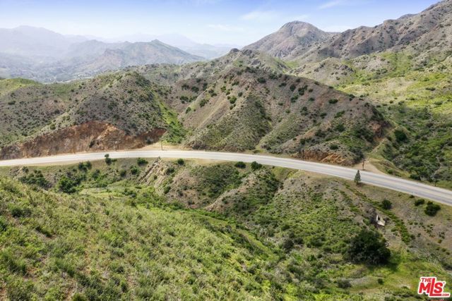 1 Kanan Rd, Agoura Hills, CA 91301