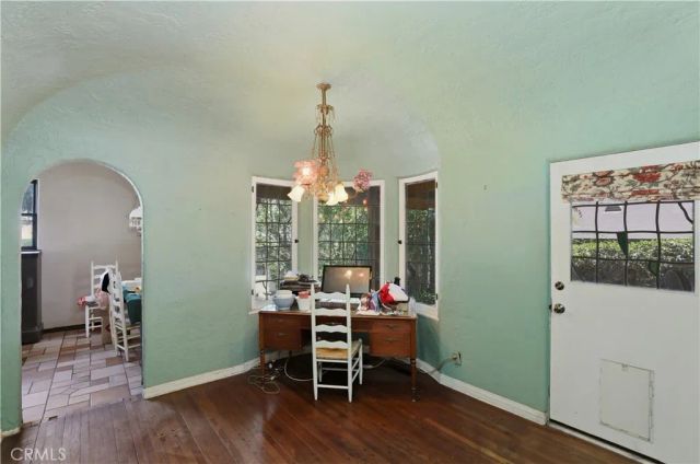 4579 University, Riverside, CA 92501