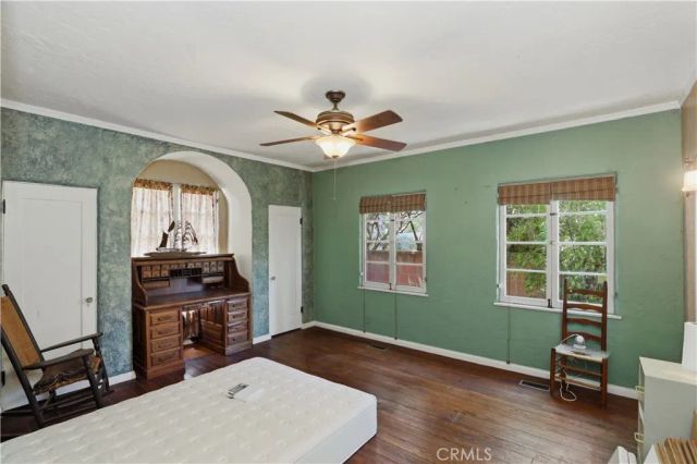4579 University, Riverside, CA 92501