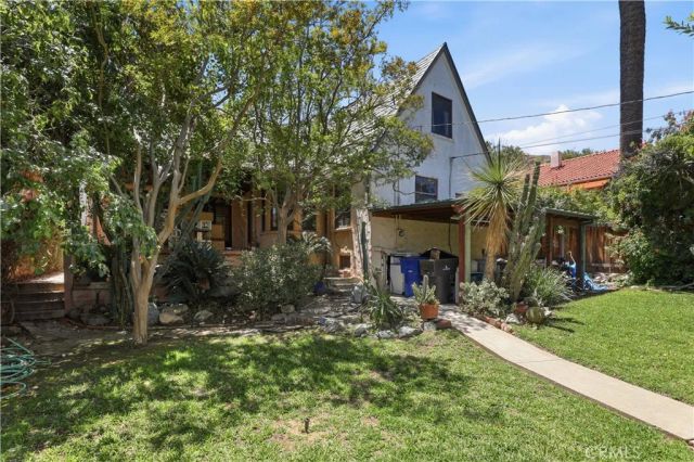 4579 University, Riverside, CA 92501