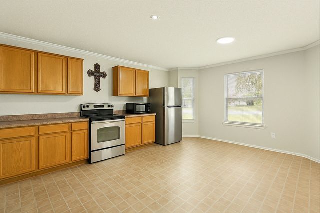 4823 Topaz Lane, Granbury, TX 76049
