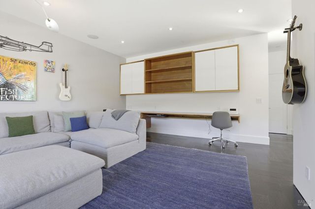 149 Jamaica St, Tiburon, CA 94920