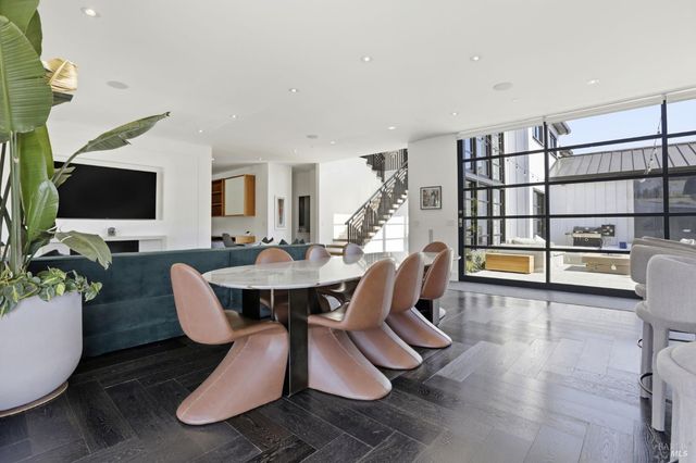 149 Jamaica St, Tiburon, CA 94920