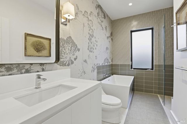 149 Jamaica St, Tiburon, CA 94920