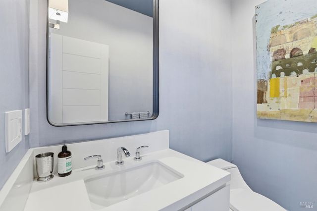 149 Jamaica St, Tiburon, CA 94920