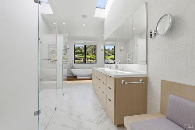 149 Jamaica St, Tiburon, CA 94920