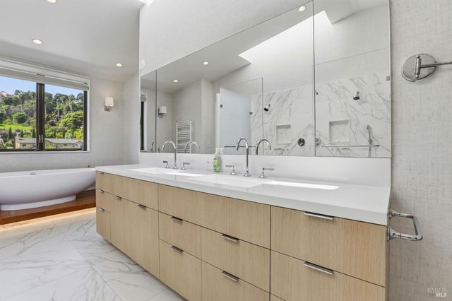 149 Jamaica St, Tiburon, CA 94920