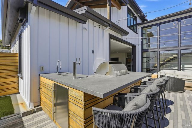 149 Jamaica St, Tiburon, CA 94920