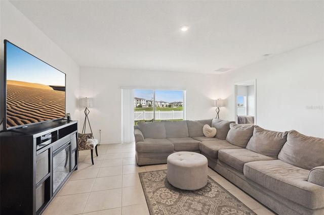 392 CITRINE LOOP, Kissimmee, FL 34758