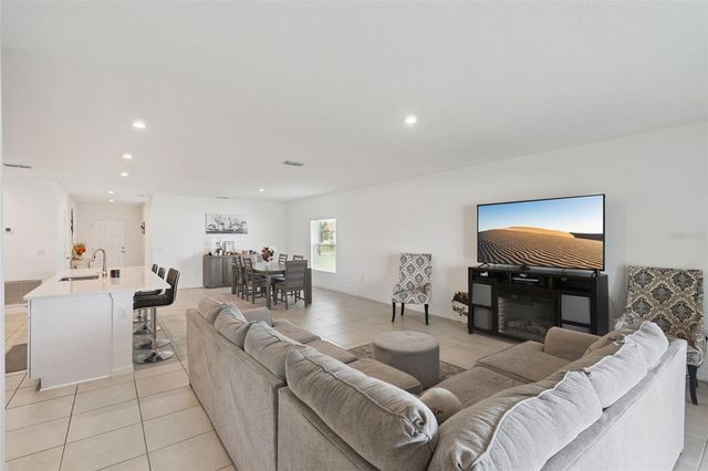 392 CITRINE LOOP, Kissimmee, FL 34758