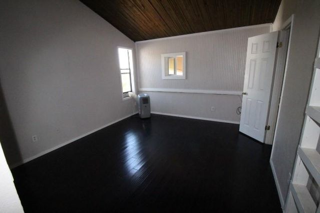 805 Paisley DR 11, Spicewood, TX 78669