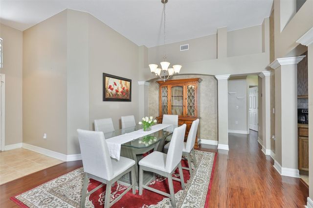 7318 GUILFORD PINE LANE, Apollo Beach, FL 33572