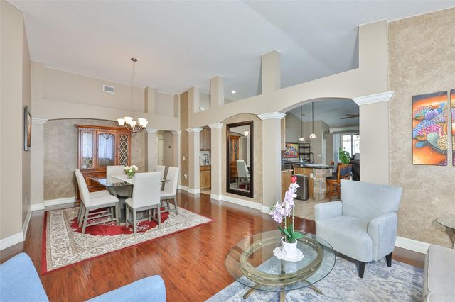 7318 GUILFORD PINE LANE, Apollo Beach, FL 33572