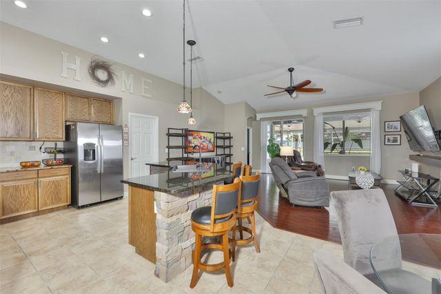 7318 GUILFORD PINE LANE, Apollo Beach, FL 33572