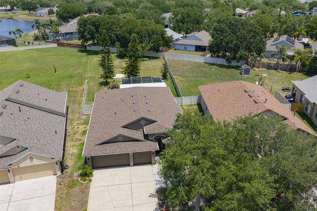 7318 GUILFORD PINE LANE, Apollo Beach, FL 33572