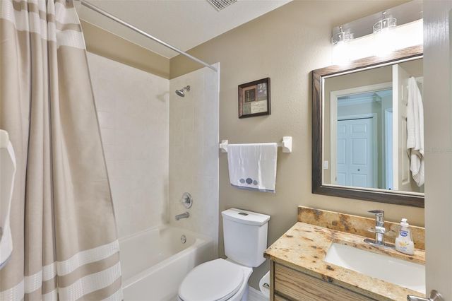 7318 GUILFORD PINE LANE, Apollo Beach, FL 33572
