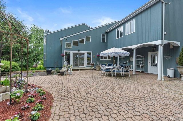 266 Shear Hill Road, Mahopac, NY 10541
