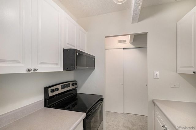 8060 E Girard Avenue 217, Denver, CO 80231