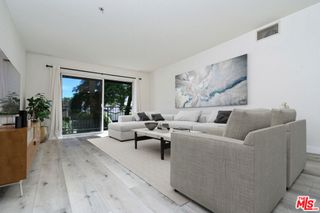 4501 Cedros Avenue 112, Sherman Oaks, CA 91403
