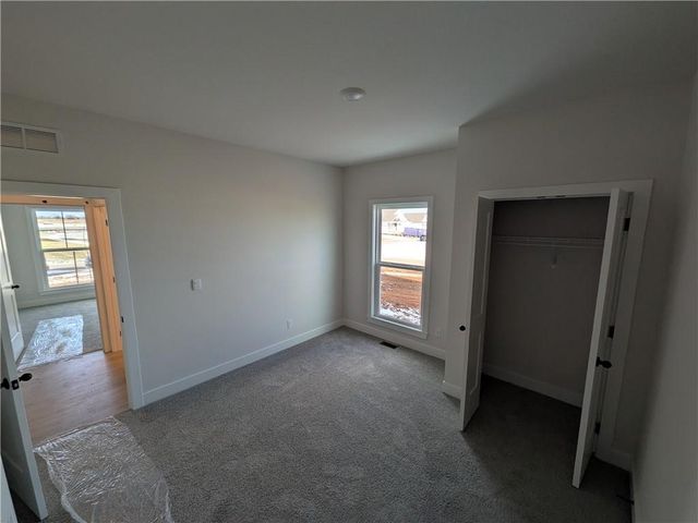 20771 W 188th Street, Spring Hill, KS 66083