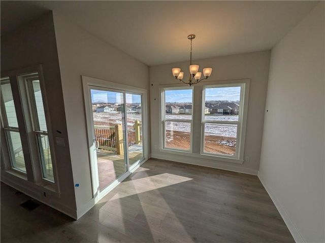 20771 W 188th Street, Spring Hill, KS 66083