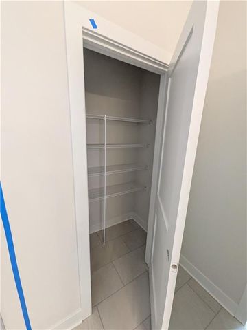 20771 W 188th Street, Spring Hill, KS 66083