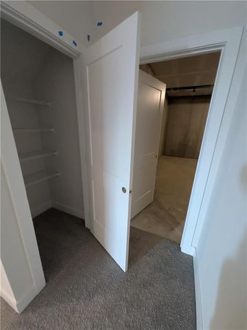 20771 W 188th Street, Spring Hill, KS 66083