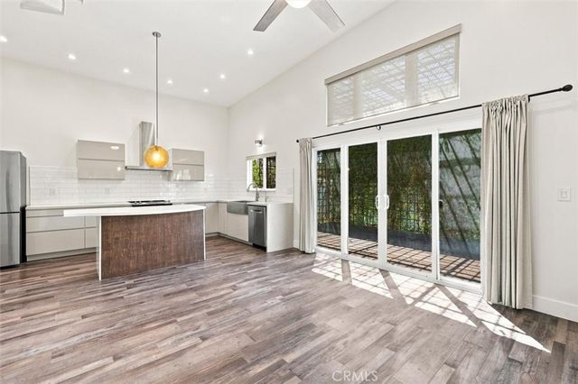 22207 Denker Avenue, Torrance, CA 90501