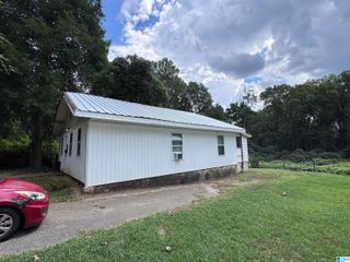 5211 LOOP ROAD, Birmingham, AL 35224