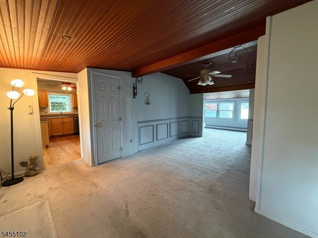 7 Cottage Ave, Roxbury Twp., NJ 07850