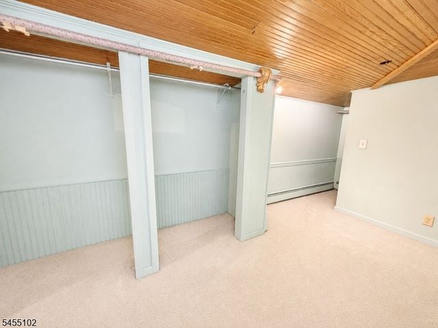 7 Cottage Ave, Roxbury Twp., NJ 07850