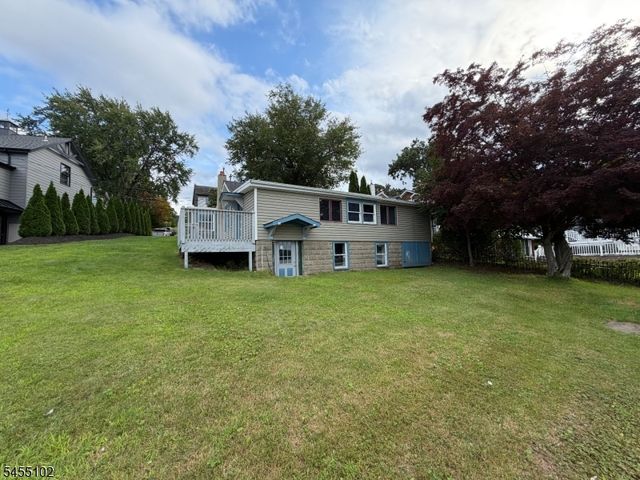 7 Cottage Ave, Roxbury Twp., NJ 07850