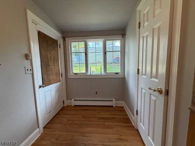 7 Cottage Ave, Roxbury Twp., NJ 07850