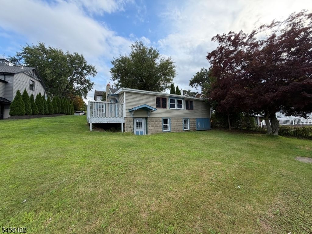 7 Cottage Ave, Roxbury Twp., NJ 07850 — photo 4