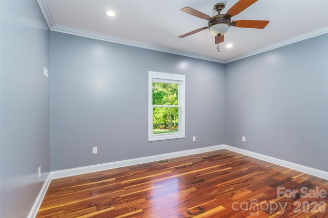 15027 Beatties Ford Road, Huntersville, NC 28078